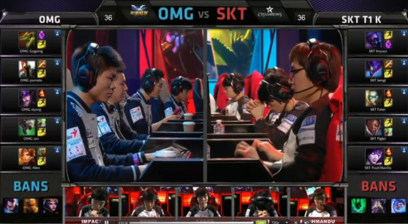 LPL female host Zhang Xiaowei posted a photo： I experienced betrayal and a car accident this year, but I survived unexpe