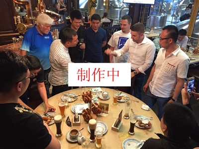 幽默的哈基虎！ Xiaohu ：如果我在第三场比赛中优化我的Sylas，玩起来会容易得多。